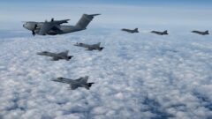 Imagen de portada: España podría desplegar F-18, NH-90 y un A400M en Rumanía
