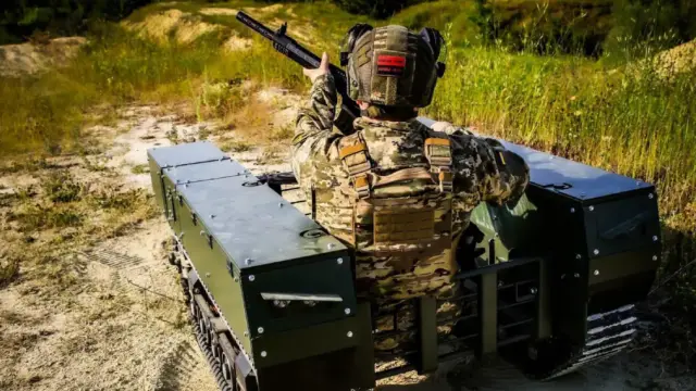 Imagen de portada: Ucrania emplea un USV armado para destruir una embarcación no tripulada rusa