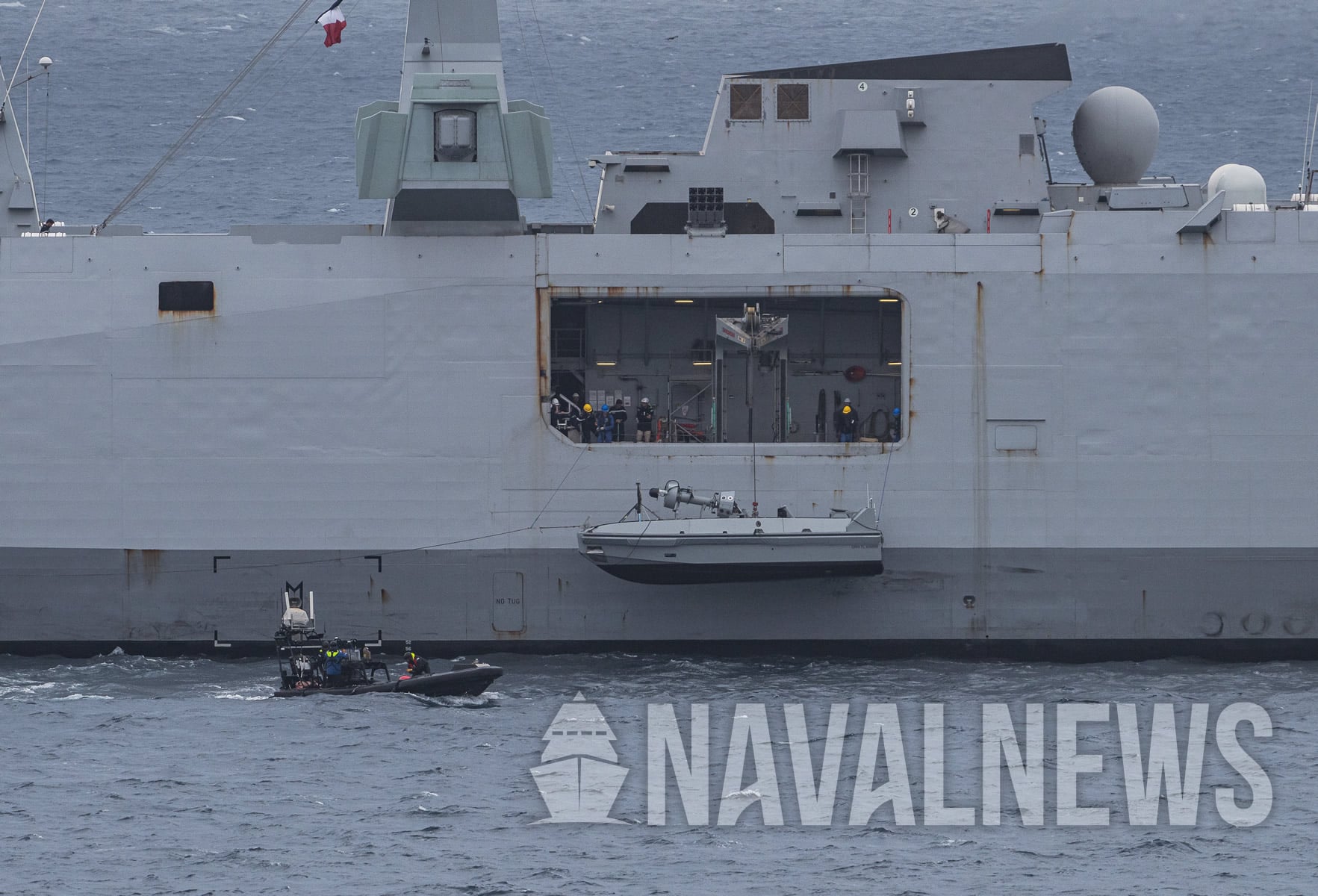 Imagen de portada: Francia estudiaría adquirir USV embarcables de larga autonomía para misiones ISR