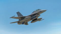 Imagen de portada: Lockheed Martin prueba en F-16 la conexión en red de sus sensores IRST Legion