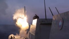 Imagen de portada: La Armada estadounidense habría incorporado al contrato del SLAM-ER la fabricación de carcasas para ojivas Tomahawk