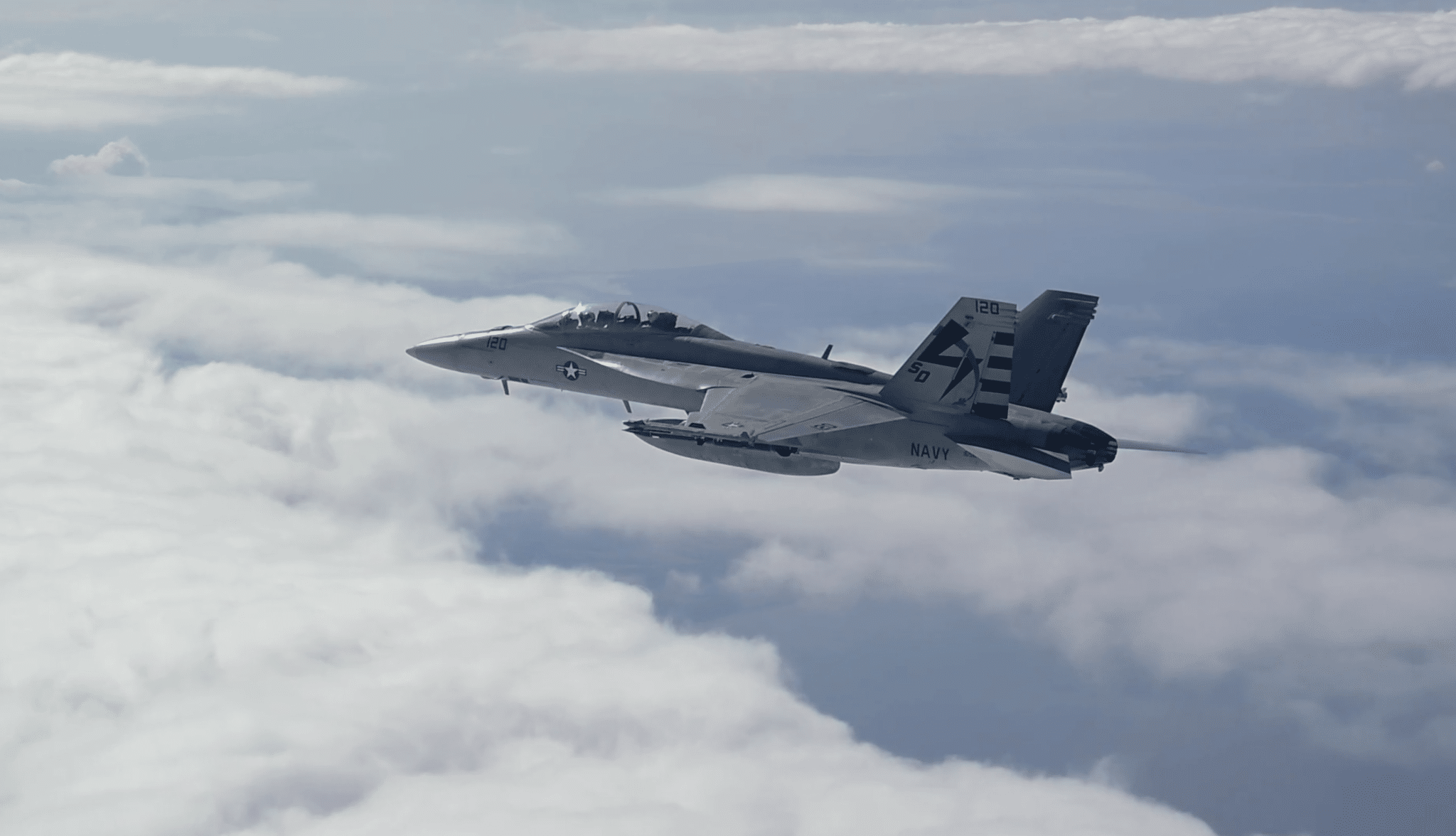 Imagen de portada: El Blackbeard habría completado un vuelo de prueba hipersónico desde un Super Hornet