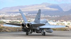 Imagen de portada: El F/A-18 46-22 habría realizado su último vuelo con el Ala 46 antes del relevo por Eurofighter