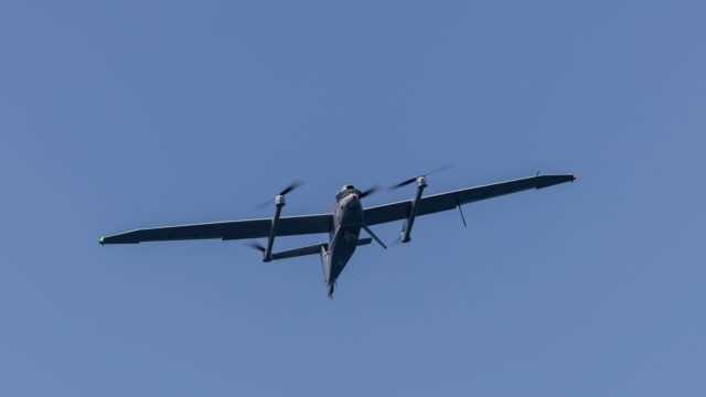 Imagen de portada: Alpha Unmanned y AeroVironment estudiarían una alianza para sostener el dron Jump 20 en España